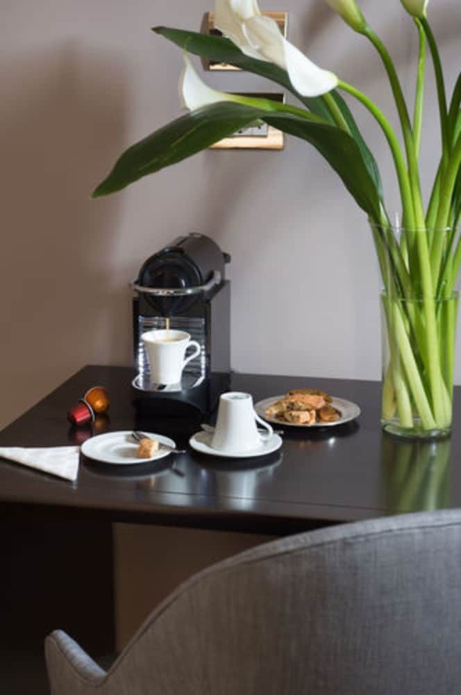 Residencia Tornabuoni Suites Collection