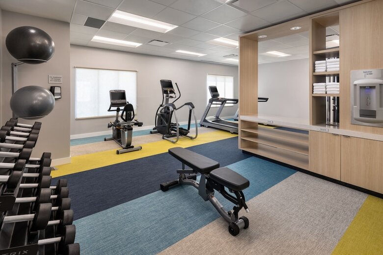 Hotel Towneplace Suites By Marriott West Kelowna