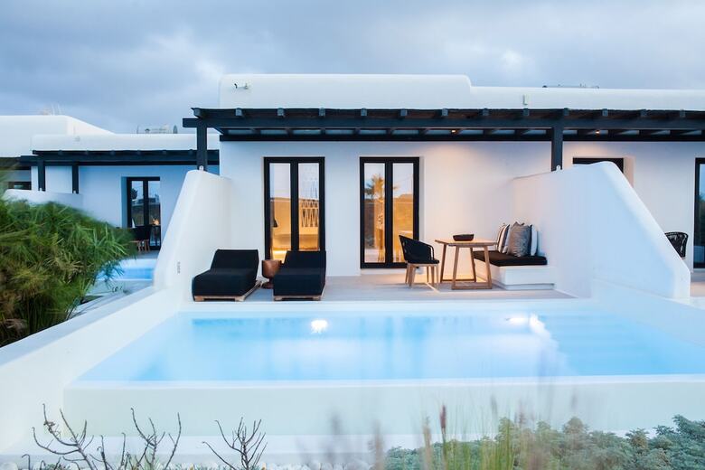 Hotel Agrari Bo Suites