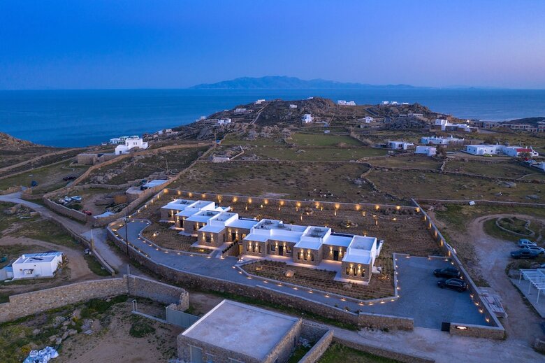 Hotel Agrari Bo Suites