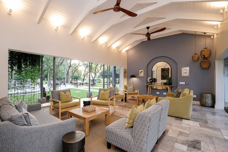 Palm River Hotel