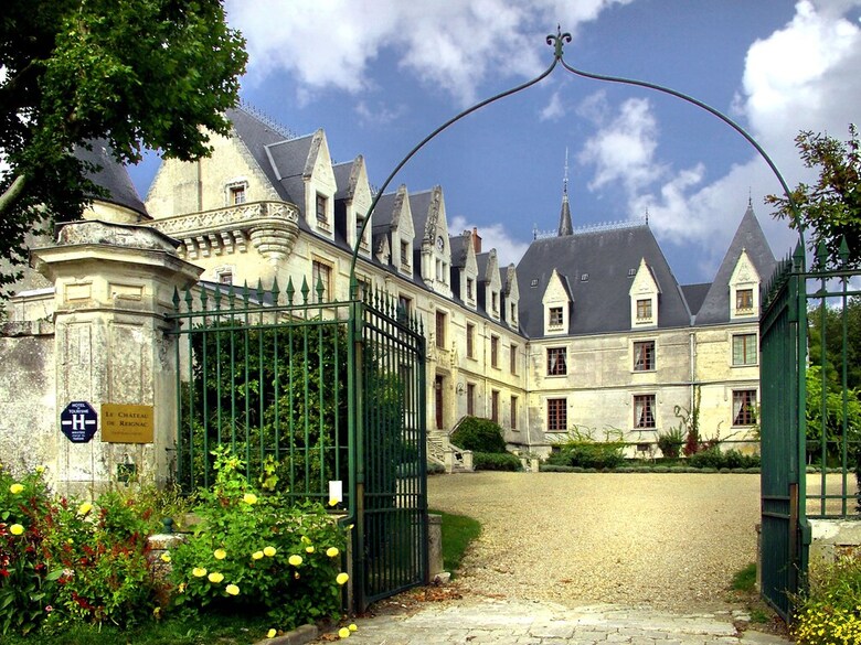 Le Ch�teau De Reignac