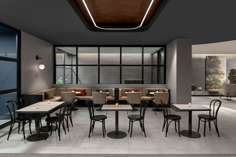Hotel Courtyard By Marriott Melbourne Flagstaff Gardens