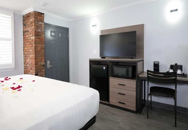 Motel Commack Inn