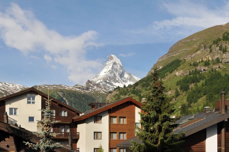Alpine Hotel Perren