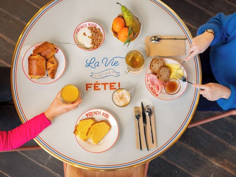 Eklo Hotels Bordeaux City Center Bastide