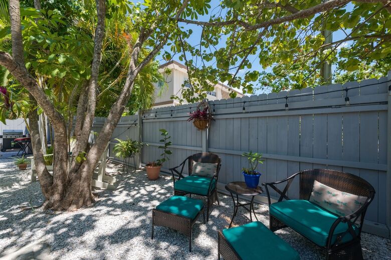 Hotel Tarpon Tale Inn