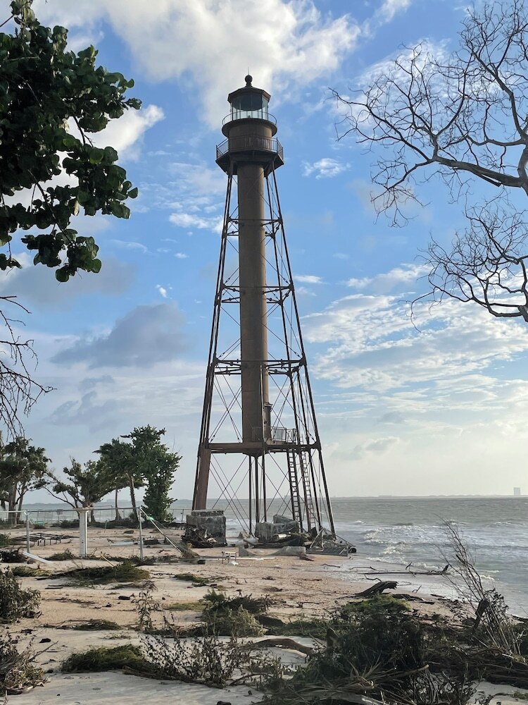 Hotel Tarpon Tale Inn