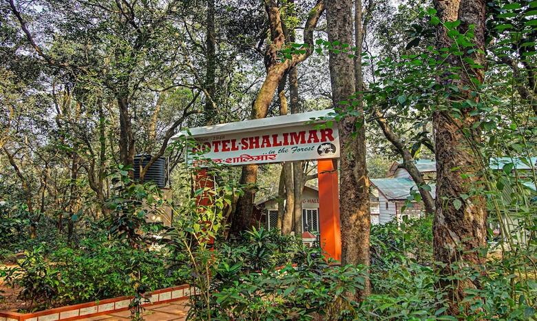 Hotel Treebo Shalimar In The Forest