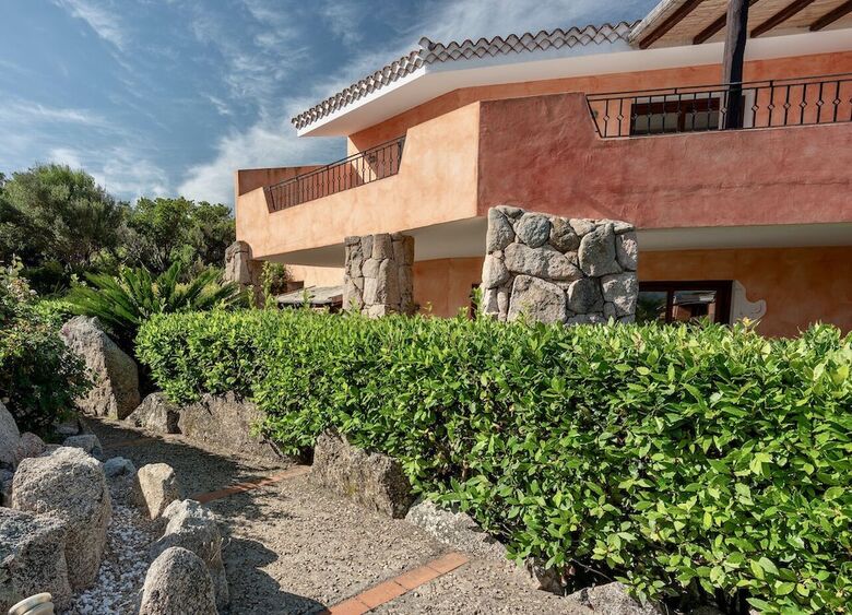 Palau Green Village Residence