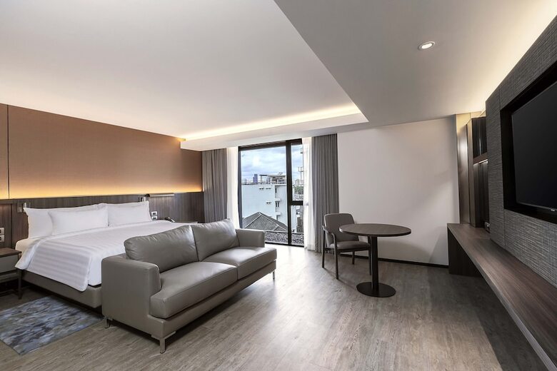Gardina Asoke Hotel & Residence