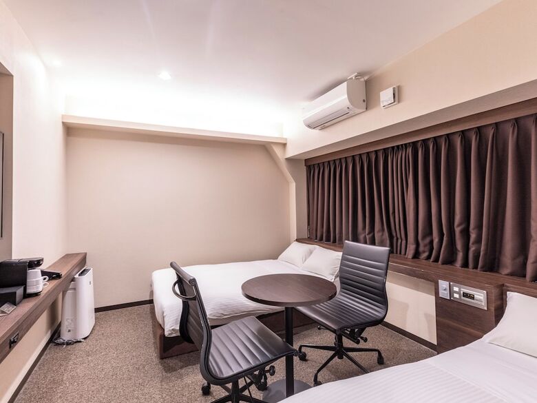 Trust Hotel