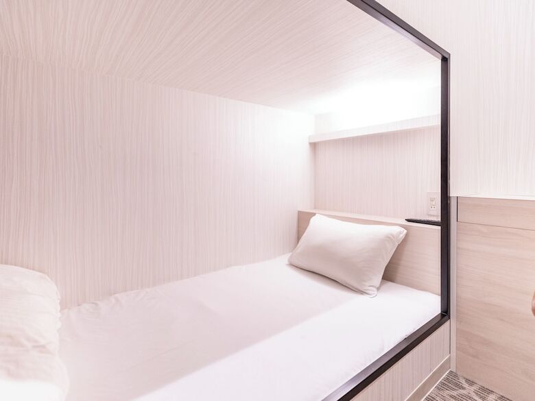 Trust Hotel