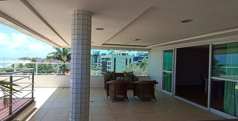 Happy Hotel Mana�ra