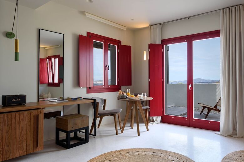 Potnia Theron Suites