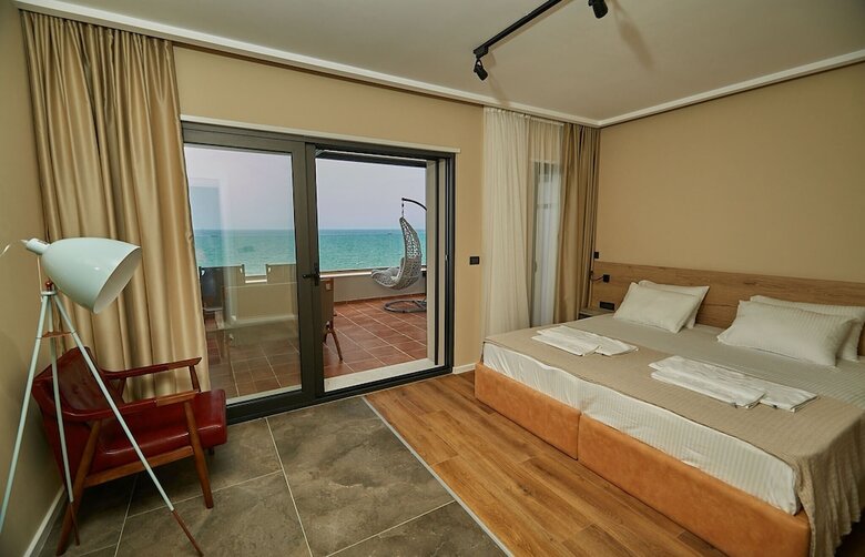 Eter Hotel