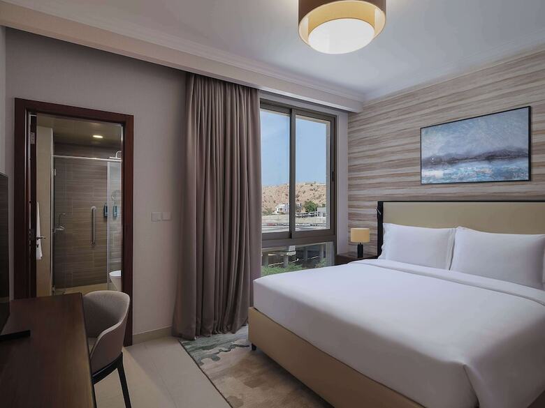 Hotel Doubletree By Hilton Muscat Qurum
