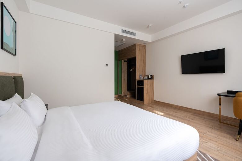 The Elements Hotel