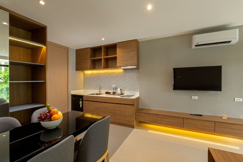 Hotel Wyndham Garden Naithon Phuket