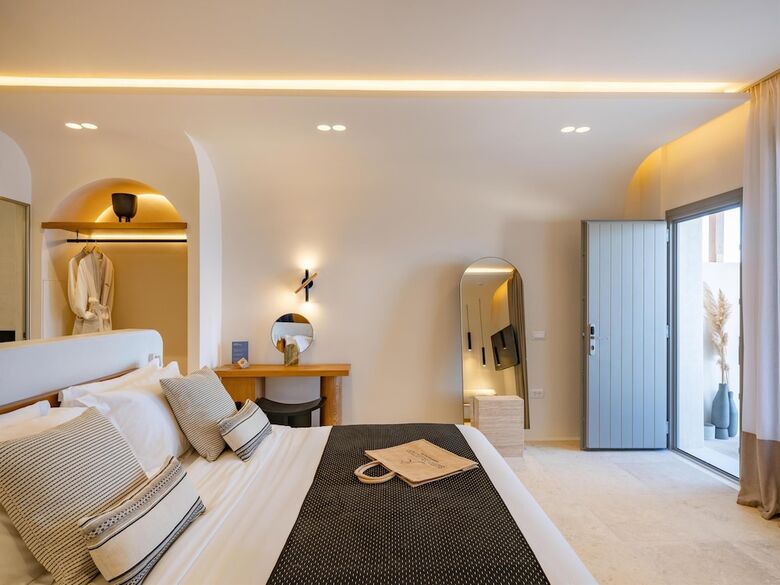 Hotel Santo Mine Oia Suites