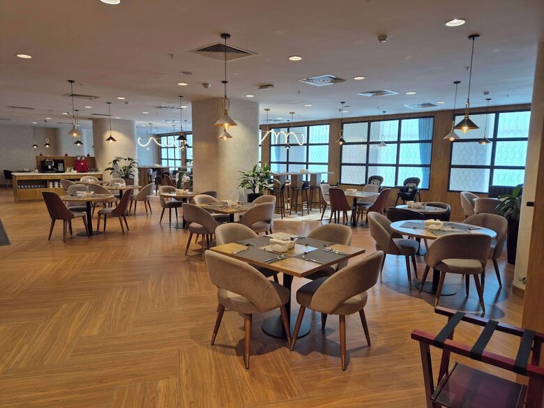 Hotel Hilton Garden Inn Termez Airitom