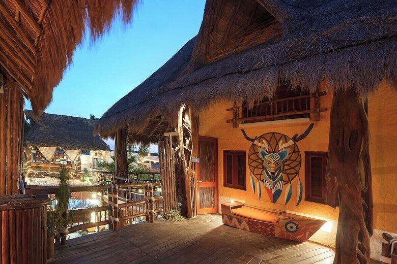 Hotel Exe El Pueblito