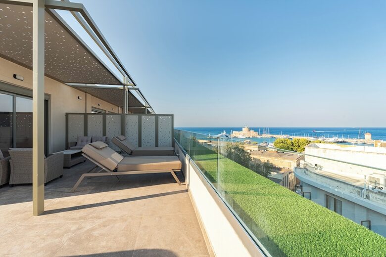 Hotel Philia Center Suites