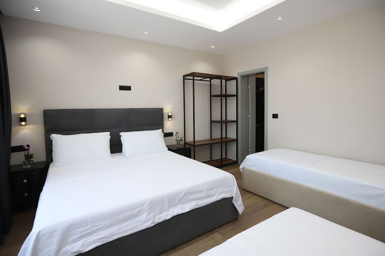 Imperator Hotel