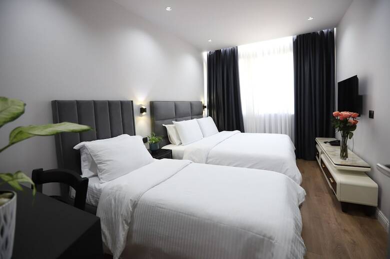 Imperator Hotel
