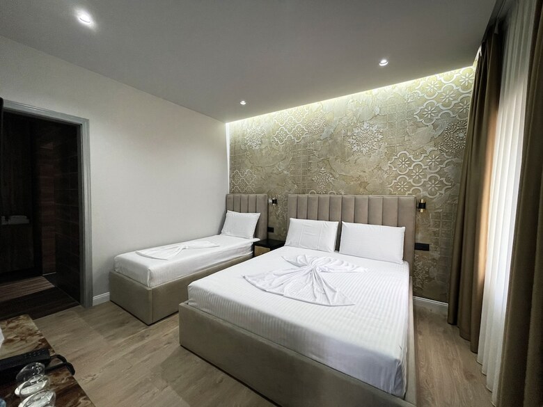 Imperator Hotel