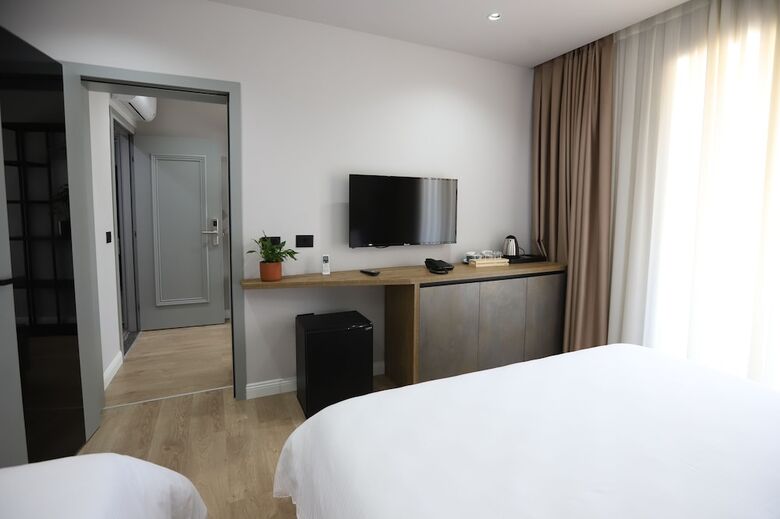Imperator Hotel