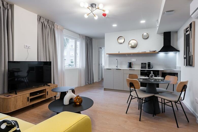 Aparthotel Smartr Valencia Turia