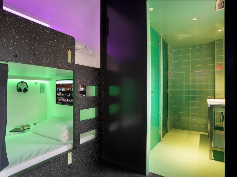 Hostal Amistat City Hostel Barcelona