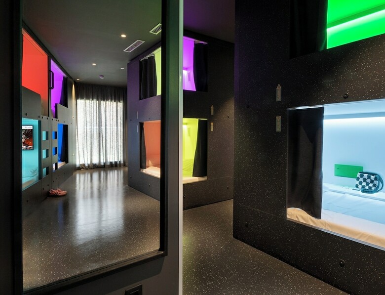 Hostal Amistat City Hostel Barcelona