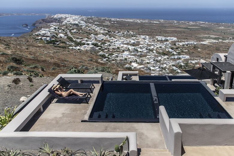 Hotel Nimbus Santorini