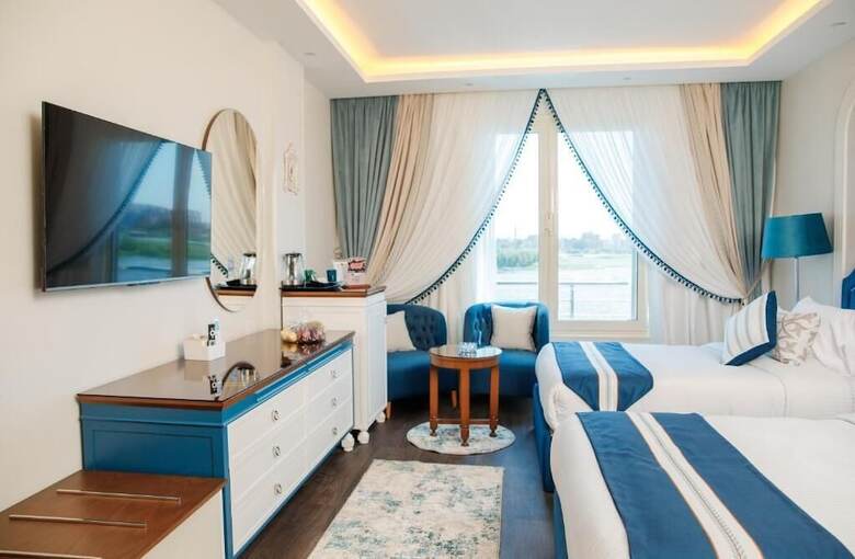 Nile Transport Hotel