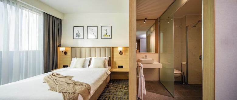 B1 City Hotel