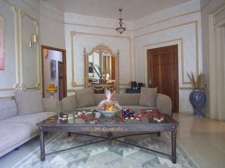 Sillage Palace Sky & Spa