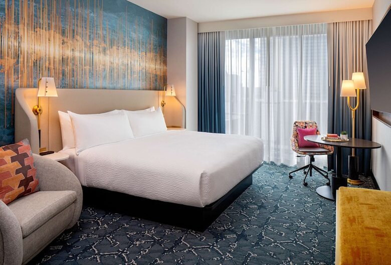 Hotel Tempo By Hilton Nashville Downtown