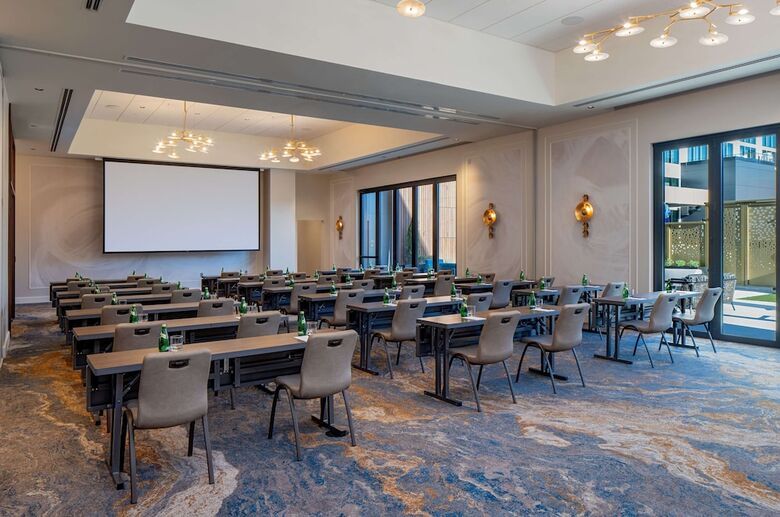 Hotel Tempo By Hilton Nashville Downtown