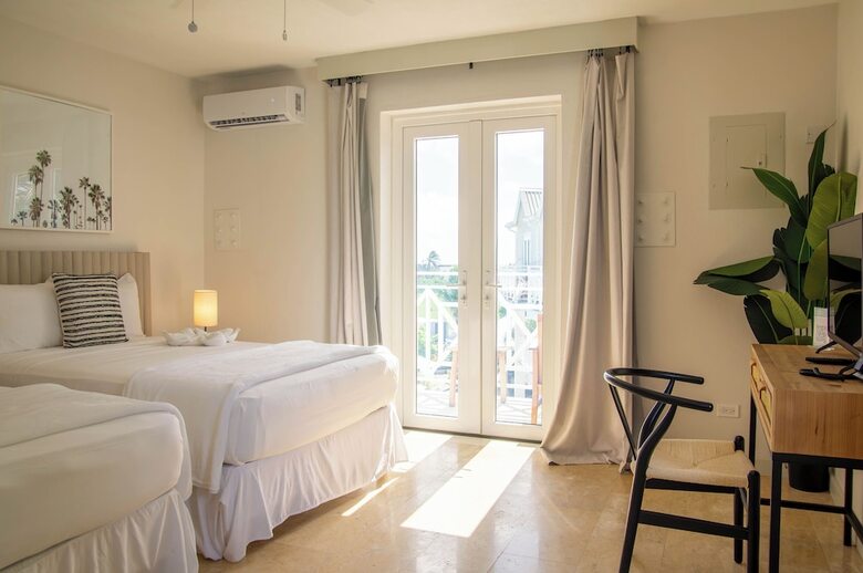South Point Hotel
