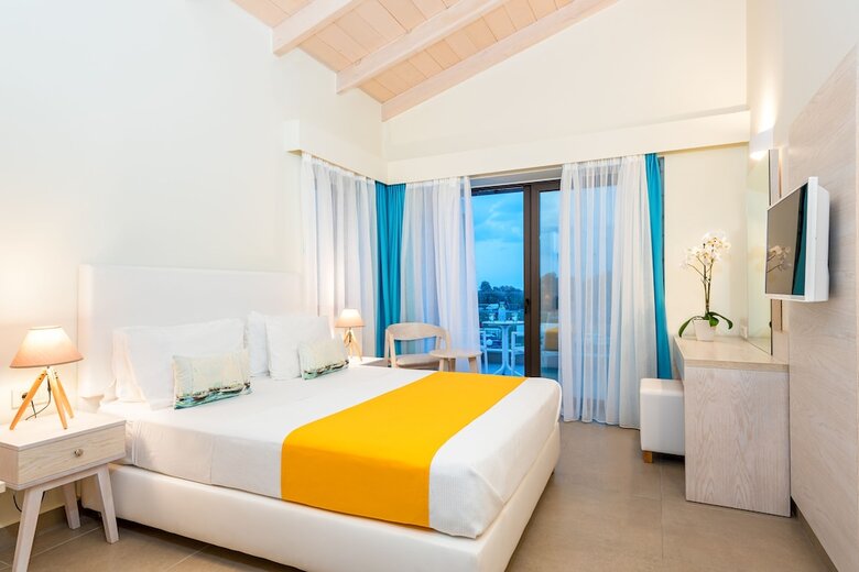Hotel Airis Boutique & Suites