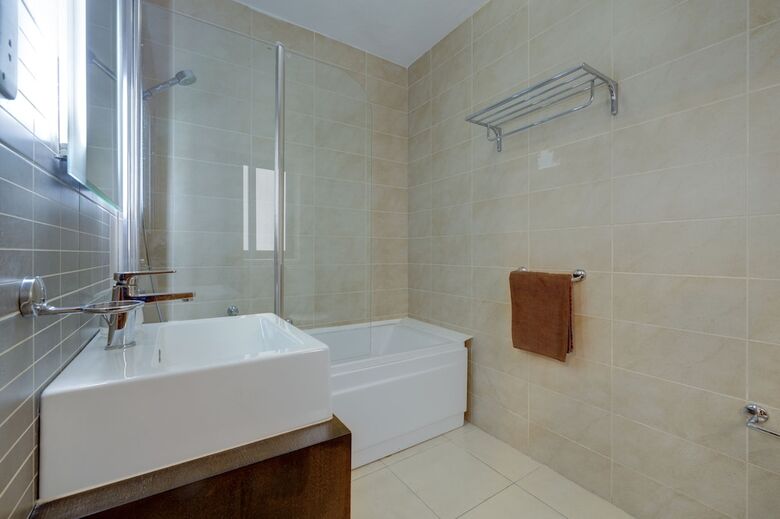 Aparthotel Sliema Tigne Suites