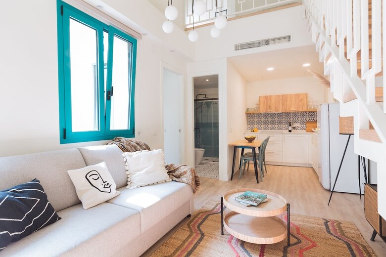 Aparthotel Atenea Malaga Apartments