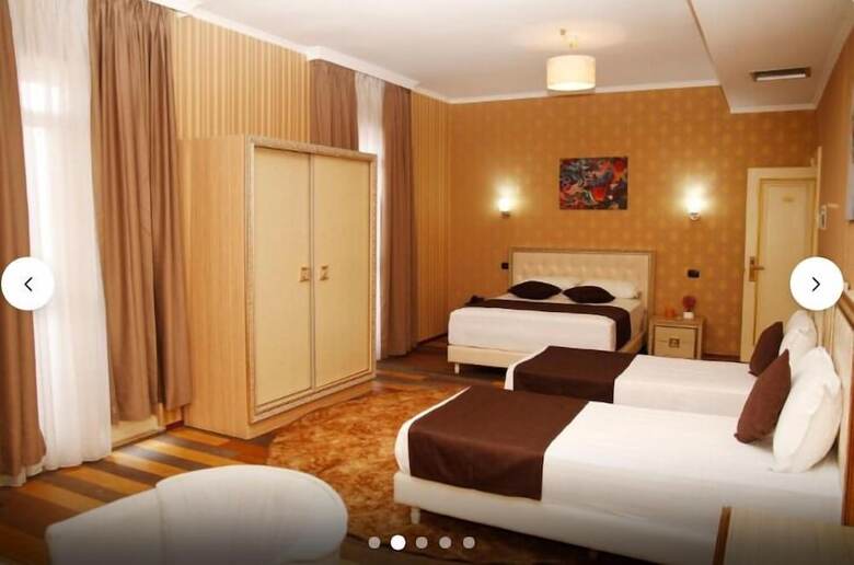 Amh Hotel