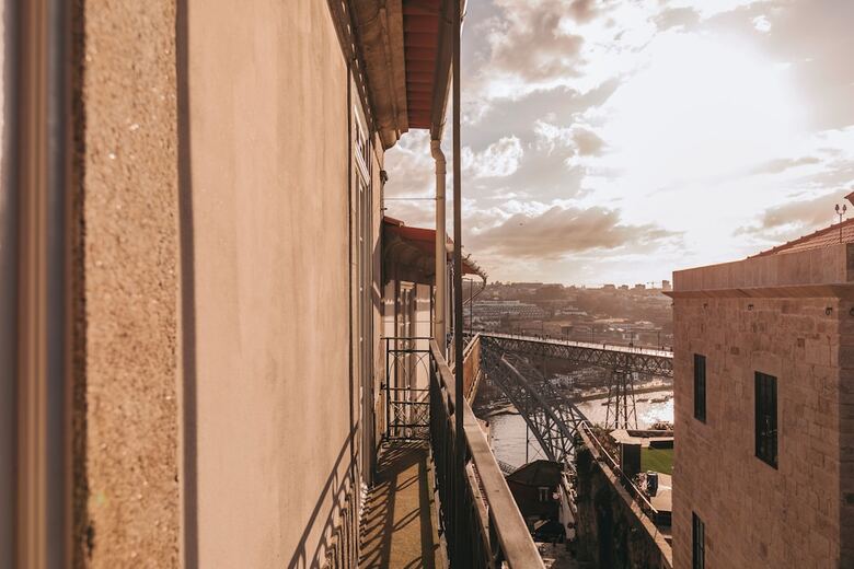 Hotel Lenscape Coterie