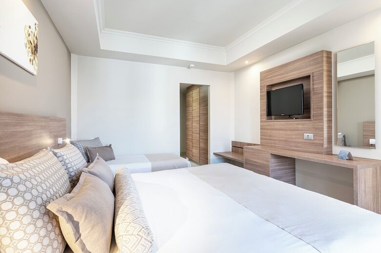 Hotel Akti Coast Club