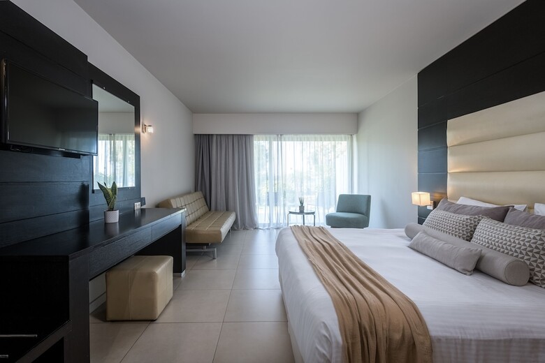 Hotel Akti Coast Club