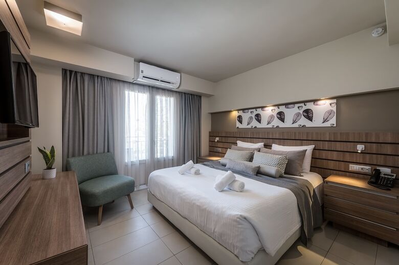 Hotel Akti Coast Club