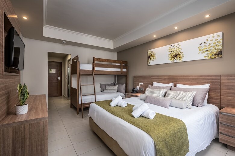 Hotel Akti Coast Club
